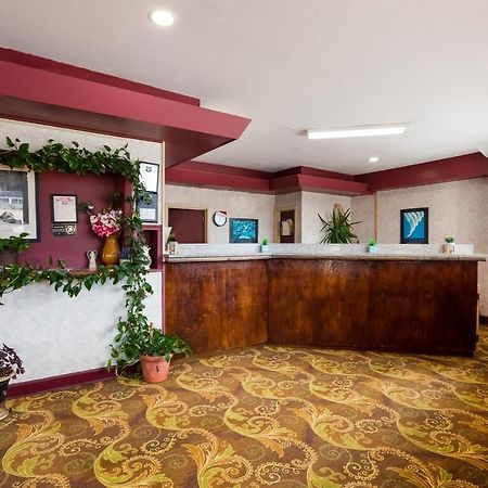 Knights Inn Fayetteville - Fort Bragg Exterior photo